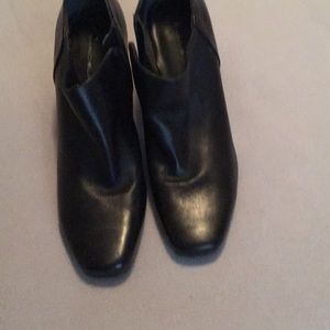 High heel black booties